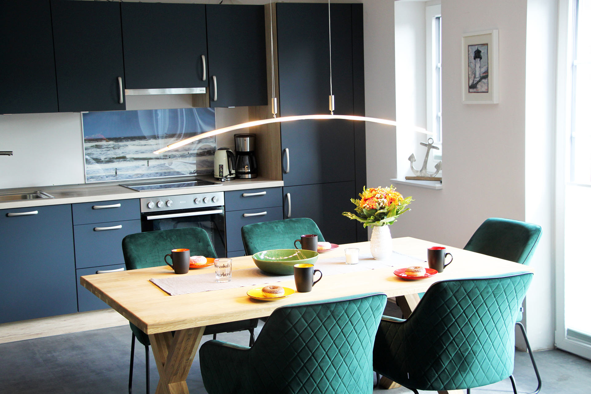 karo-friesenkate-steuerbord-küche Ferienhausurlaub an der Nordsee